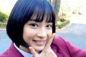 広瀬すずの髪型を紹介 パーマ ショートボブのオーダー方法も解説 Boniful ボニフル