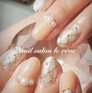 キルティングネイルのやり方は セルフでぷっくり可愛いデザインを作ろう Boniful ボニフル