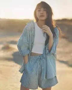 川口春奈の私服が可愛いと話題 お気に入りのブランドやコーデを調査 Boniful ボニフル